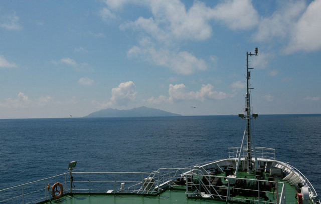 中国海警舰船今年第6次巡航钓鱼岛 日方保持警戒